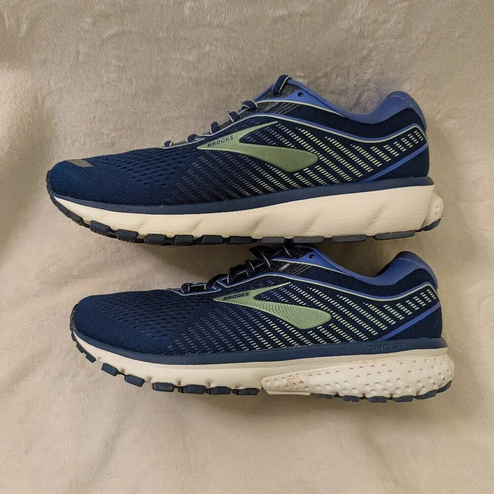BROOKS GHOST 12 - WOMENS SZ 9 WIDE - EXCELLENT PRE-OWNED - Picture 6 of 8